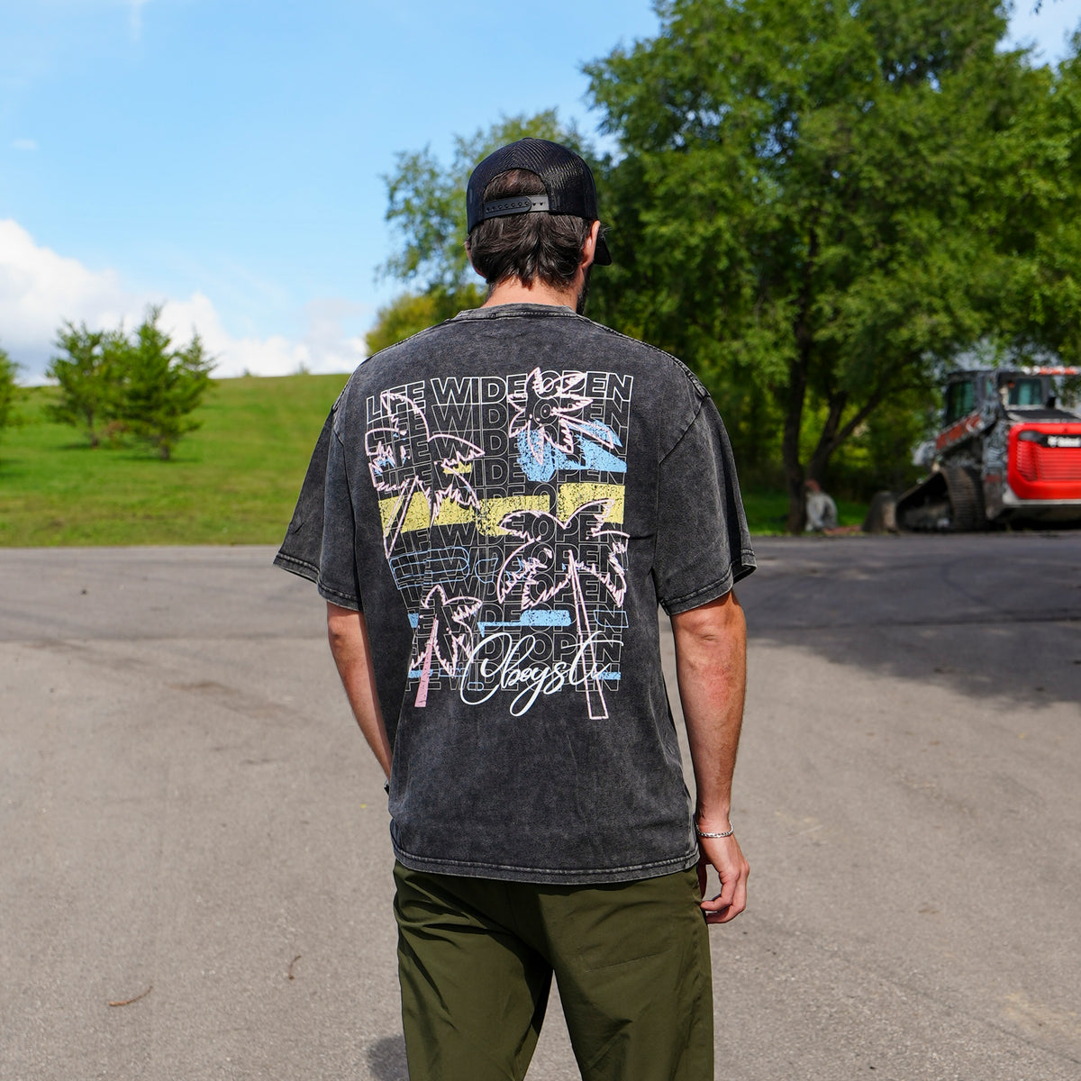 LWO Palms Mineral Wash Tee