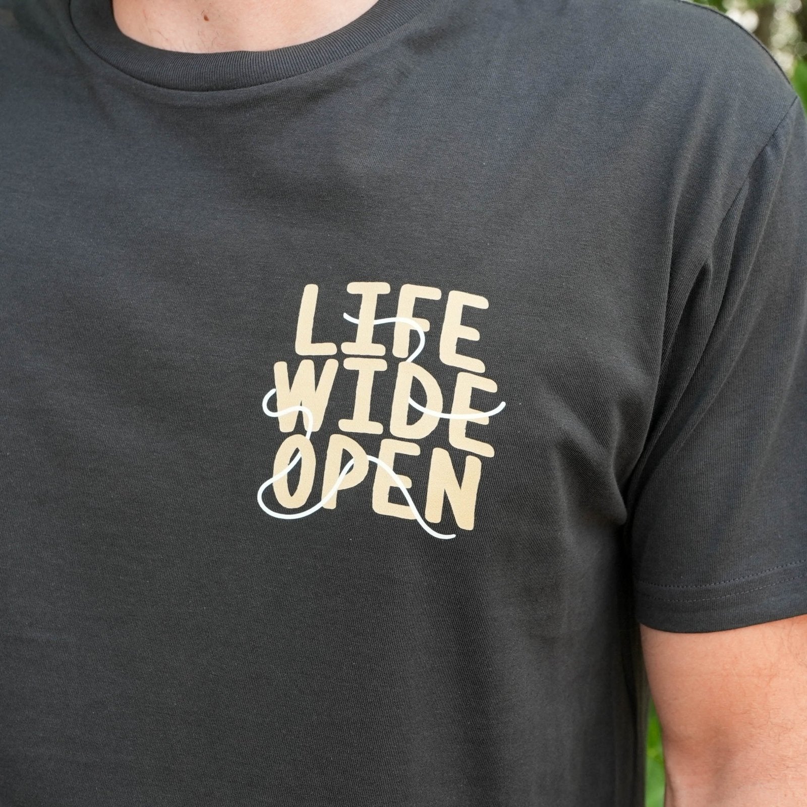 HOOKED UP Tee