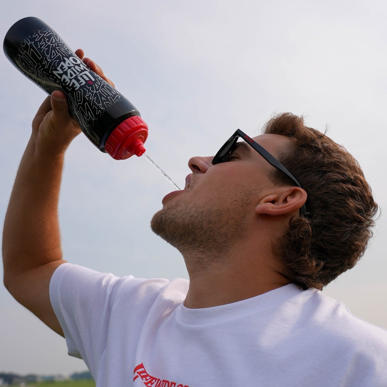 Black Scatter Brain Waterbottle