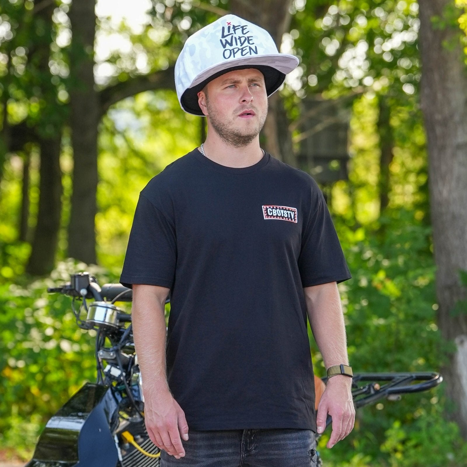 Motel CBTV Tee
