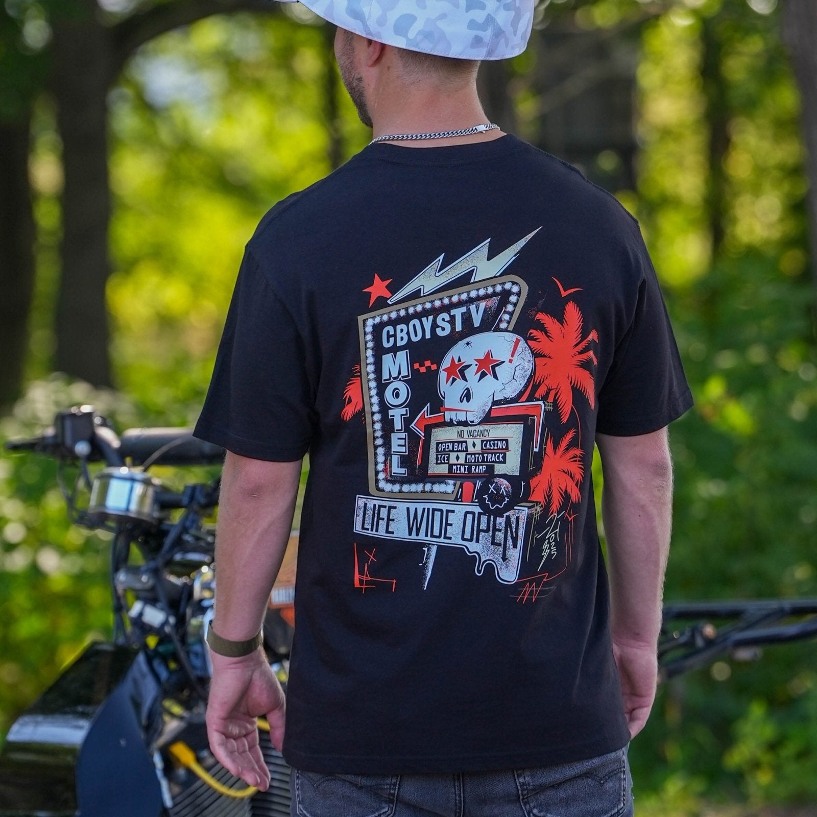 Motel CBTV Tee